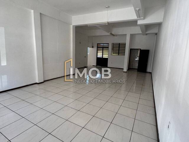 #113 - Salão Comercial para Locação em Santa Rosa - RS - 2