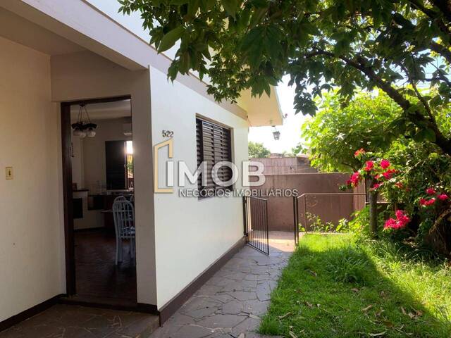 #124 - Casa para Locação em Santa Rosa - RS - 1