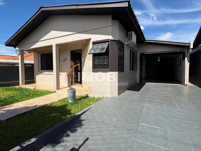 #145 - Casa para Venda em Santa Rosa - RS