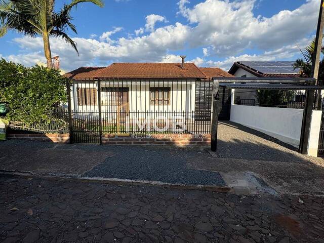 #158 - Casa para Venda em Santa Rosa - RS