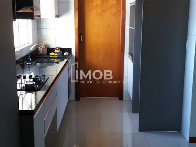 #168 - Apartamento para Venda em Santa Rosa - RS