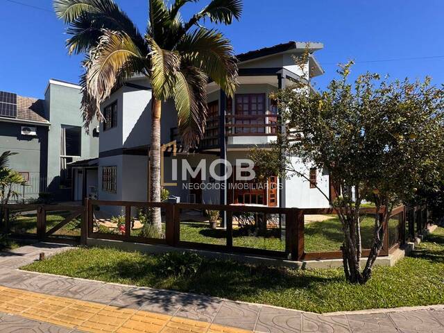 #194 - Casa para Venda em Santa Rosa - RS